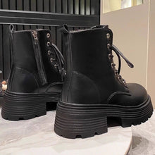 画像をギャラリービューアに読み込む, イルミネーションの帰り道に選ぶボリュームソールブーツ _K0254