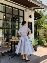 画像をギャラリービューアに読み込む, パンとコーヒーがおいしいカフェに行く日のワンピース_N1244