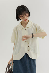 おしゃれするのが大好きな女の子のラウンドカットデザインシャツ_N2532