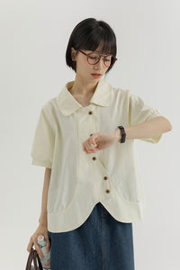 おしゃれするのが大好きな女の子のラウンドカットデザインシャツ_N2532