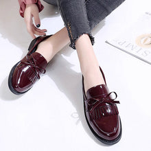 画像をギャラリービューアに読み込む, 放課後の図書室で静かにページをめくる女の子のためのクラシックローファー _K0265