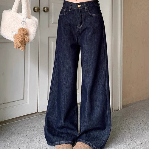 静かな雨音と信号の切り替わる音を聴きながら歩くネイビーデニム_K0209