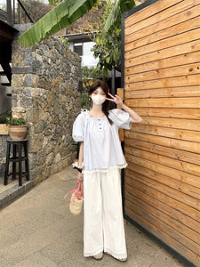 野ばらの咲くカフェテラスで秘密を話した日のブラウス_K0035
