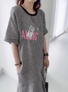 休日をおしゃれに過ごすTシャツワンピース_N1309