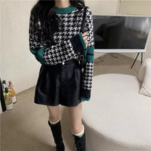 画像をギャラリービューアに読み込む, 明日彼と映画デートに行く日の千鳥格子ニット_N1576