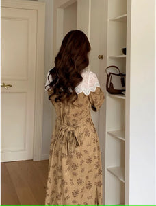朝にアップルティーを飲む女の子のワンピース_N1482