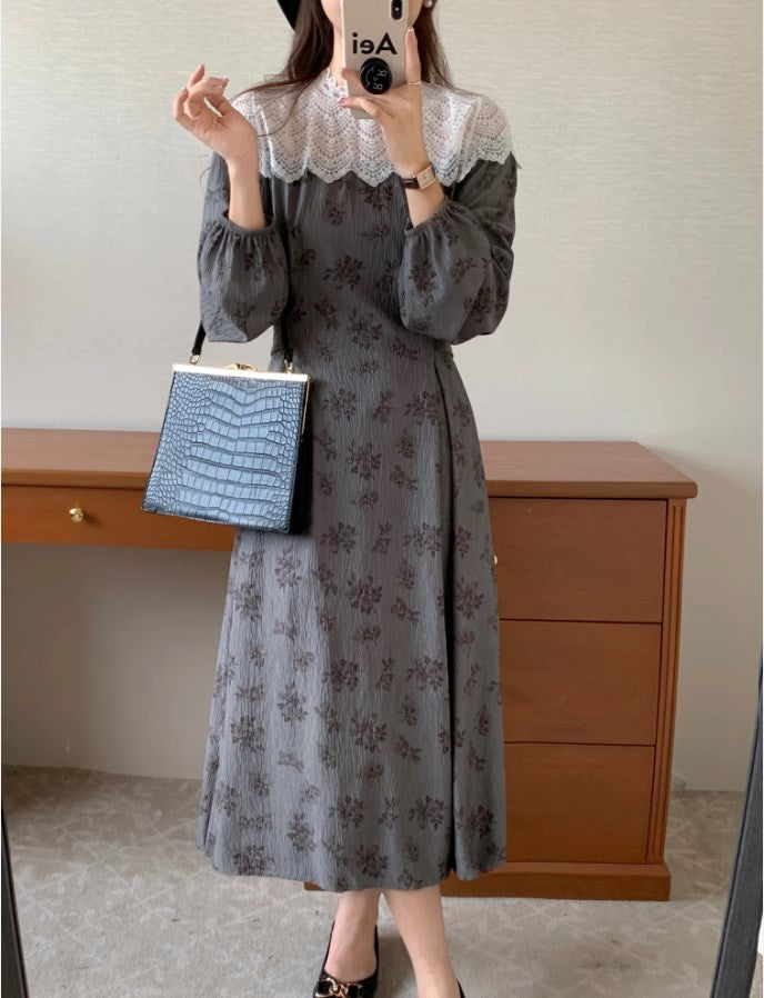 朝にアップルティーを飲む女の子のワンピース_N1482