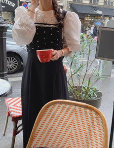 パリのカフェでモーニングをする日のパールジャンパースカート_N1551