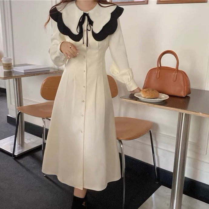彼の展覧会に行く日のスカラップカラーワンピース_N1589