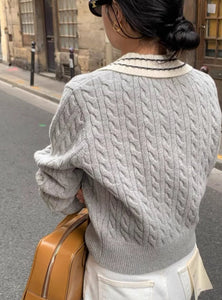 パリのおしゃれなお洋服屋さんを巡る日のニットトップス_N1564