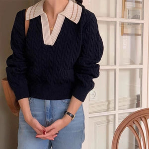 パリのおしゃれなお洋服屋さんを巡る日のニットトップス_N1564
