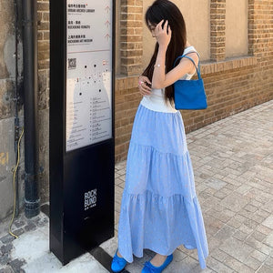 日差しが気持ちい公園でうたた寝した日のチェックドットティアードスカート_N2424