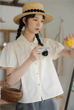 画像をギャラリービューアに読み込む, ときめく瞬間を写真に残す彼女のパフスリーブブラウス_N2233