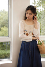 画像をギャラリービューアに読み込む, お花屋さんに立ち寄った日のシフォン切替刺繍トップス_N3480