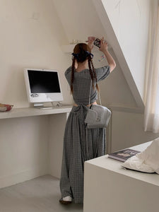【2点セット】おしゃれなパン屋さんでブランチする日のセットアップ_N1329