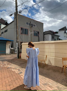 パリに住む憧れのお姉さんのワンピース_N1353