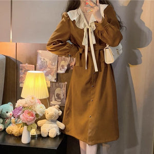 憧れの画家さんの個展に行く日のワンピース_N1561