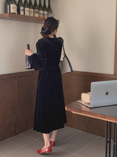 画像をギャラリービューアに読み込む, 特別な思い出の日を祝うレースベロアワンピース_N1661