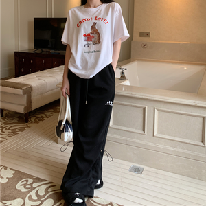 にんじんが大好きなうさぎさんのTシャツ_N1167